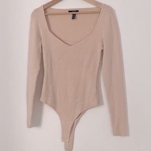 Forever 21 body, never worn!